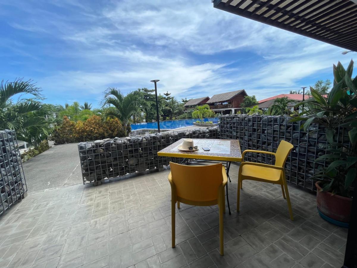 Vistapaloma Beach Resort Odiong Ngoại thất bức ảnh