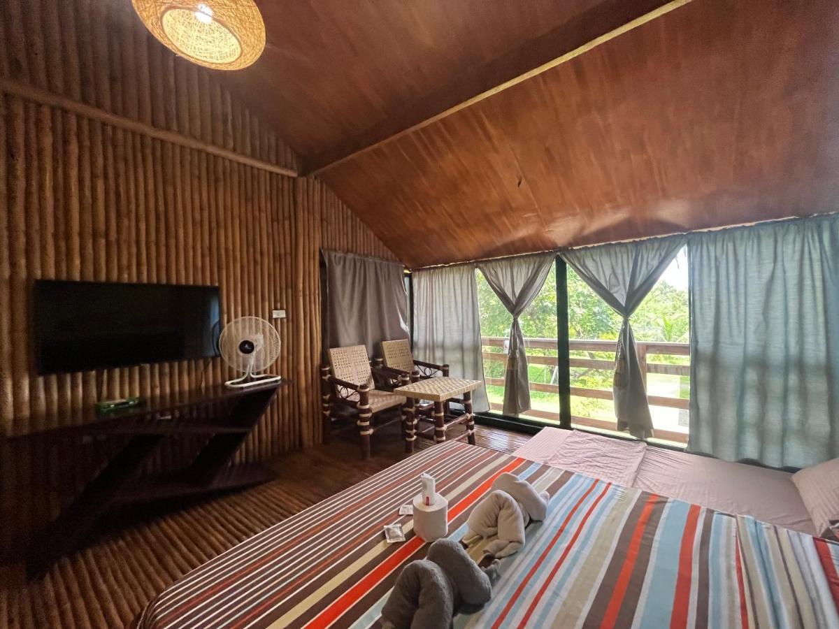 Vistapaloma Beach Resort Odiong Ngoại thất bức ảnh