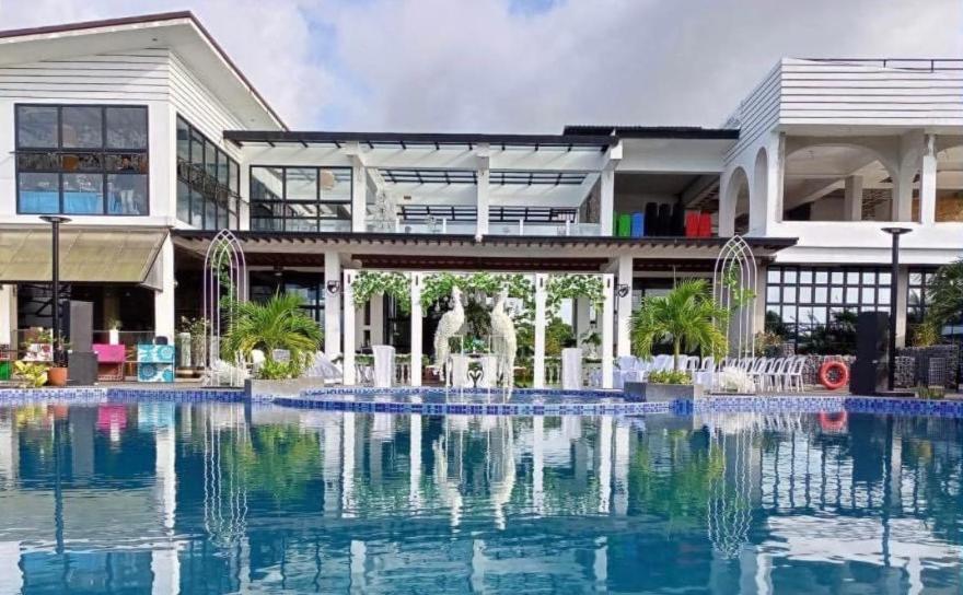 Vistapaloma Beach Resort Odiong Ngoại thất bức ảnh