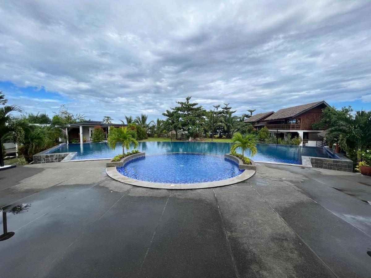 Vistapaloma Beach Resort Odiong Ngoại thất bức ảnh