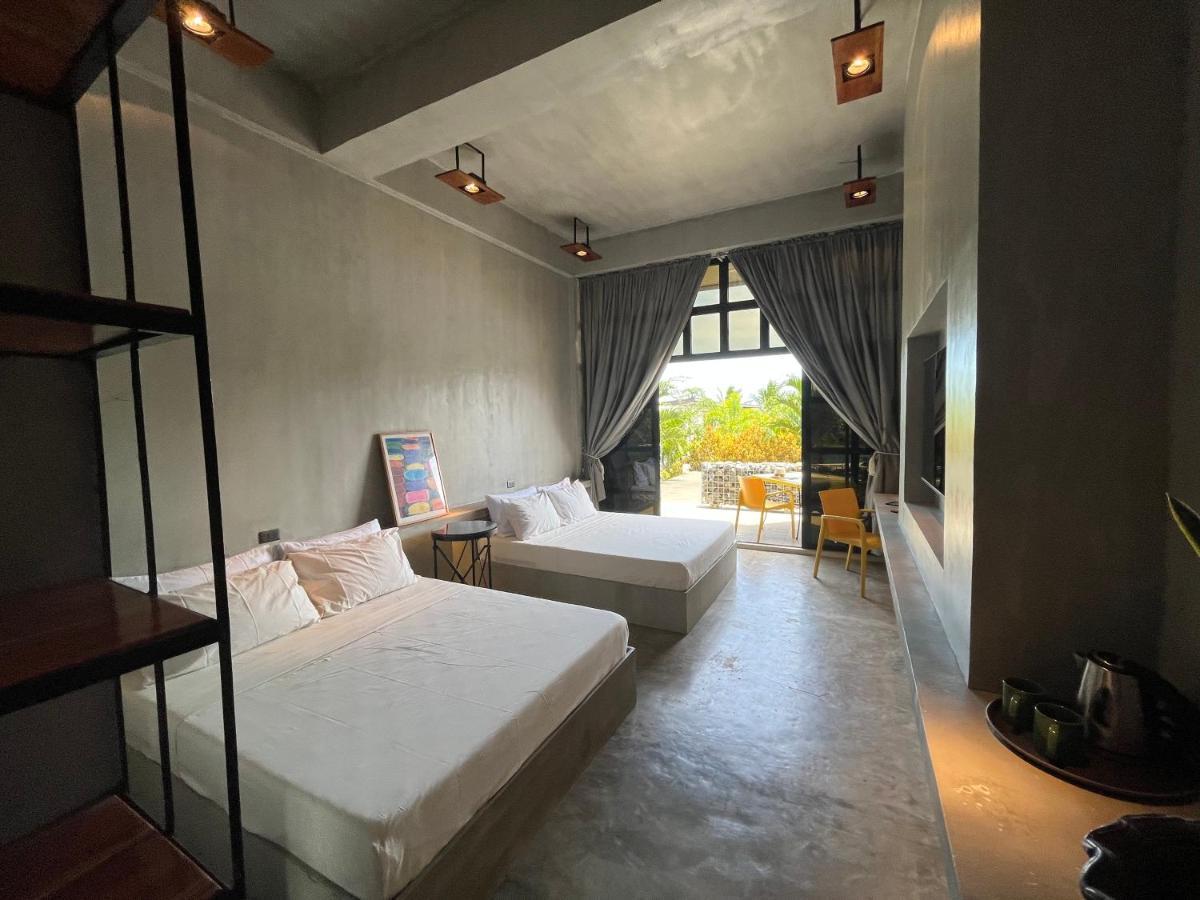 Vistapaloma Beach Resort Odiong Ngoại thất bức ảnh